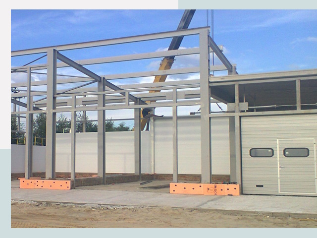 Строительство автосервисов от СтальСтрой-Кор по цене 624 руб.