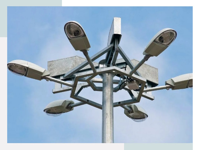 Монтаж осветительных мачт в Королев